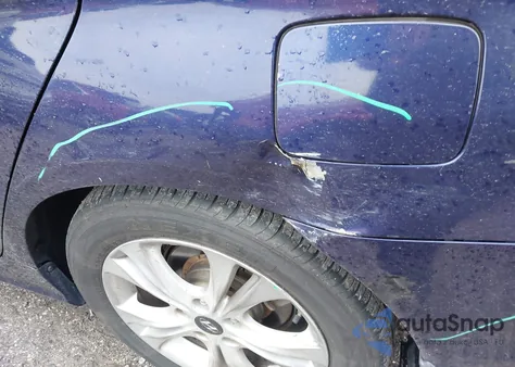 2013 Hyundai Sonata Limited z USA, uszkodzony, nr VIN 5NPEC4AC4DH618895